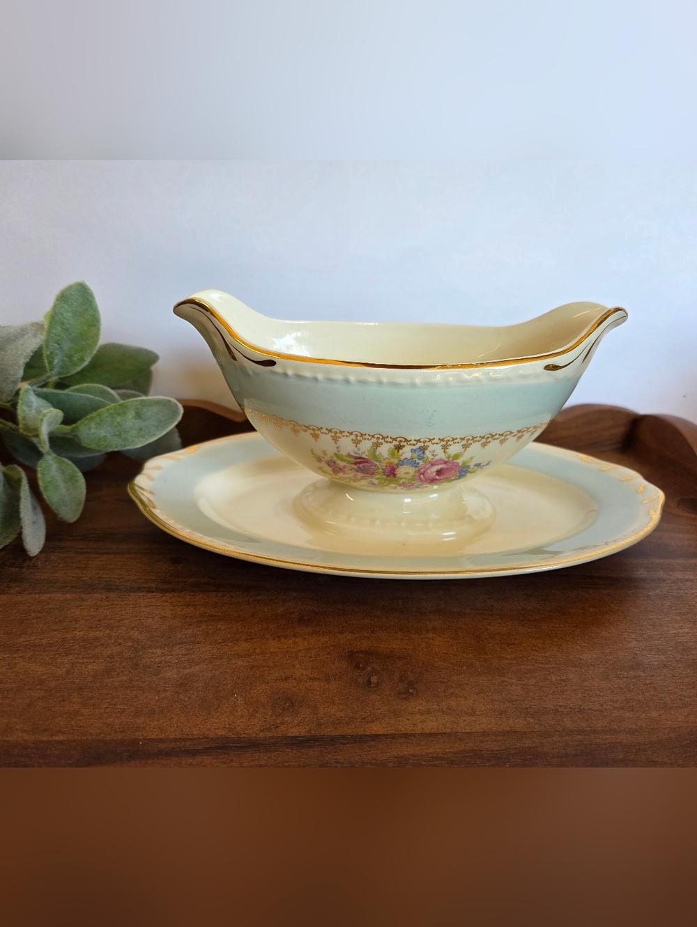 Vintage Homer Laughlin Eggshell Georgian Chateau Blue Gravy Boat w/ Underplate